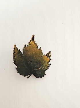 Enamel Copper Tone Metal Maple Leaf Brooch Pin Vintage Fall Autumn